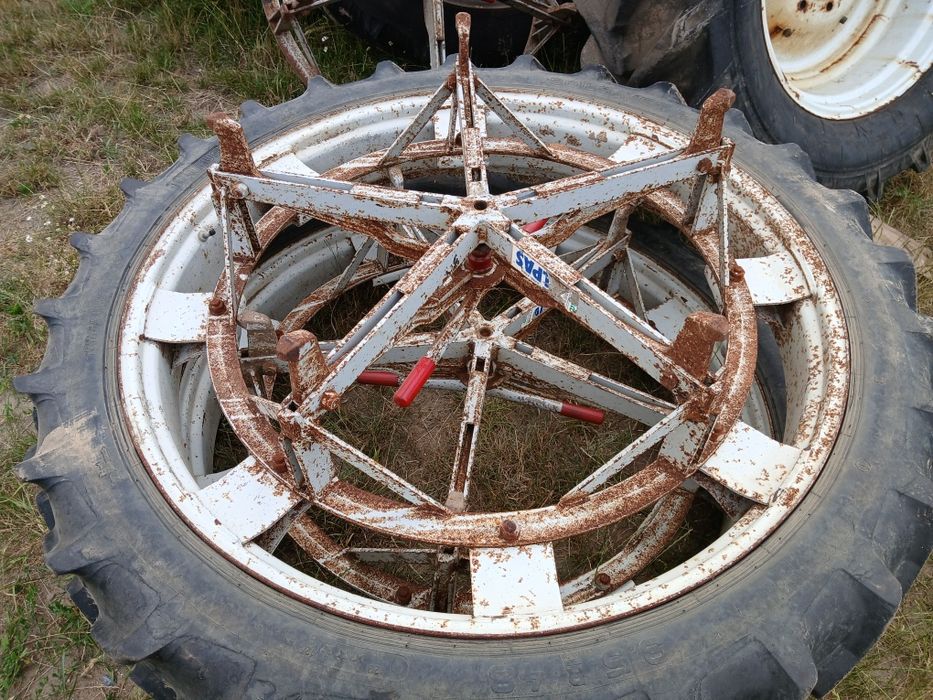 Mocowania do Koła bliźniaki  felgi