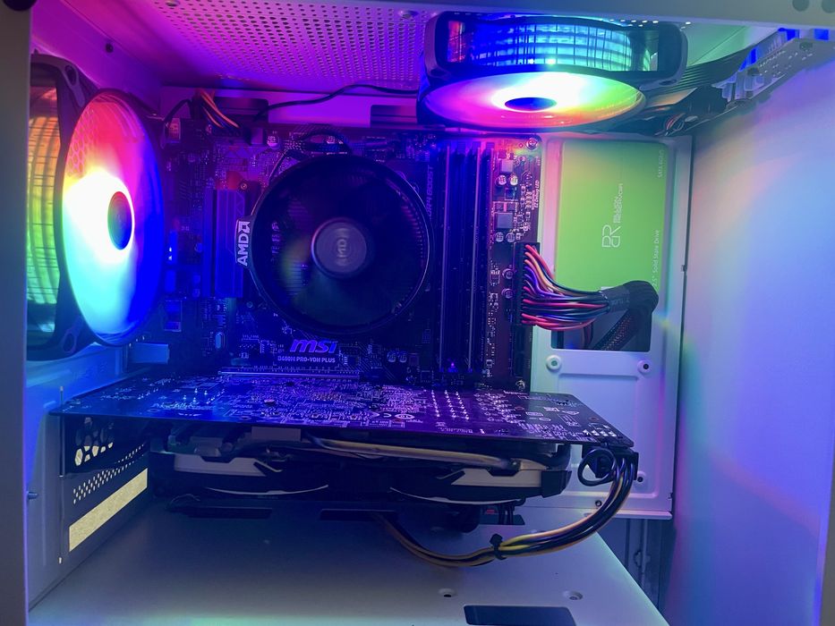 ПК для игр и работы | Ryzen 3 | RX580 | 16GB | SSD