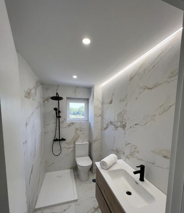 Apartamento t2 remodelado c/sotão