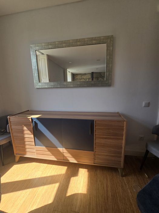 Conjunto de Sala de Jantar Moderna – Excelente Estado