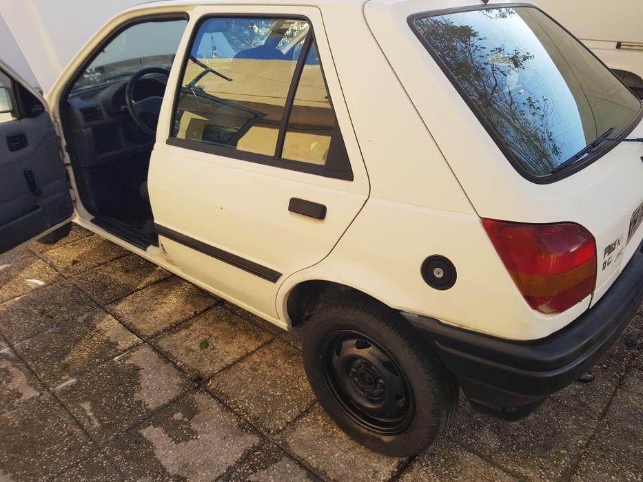 Ford Fiesta 1.1 gasolina