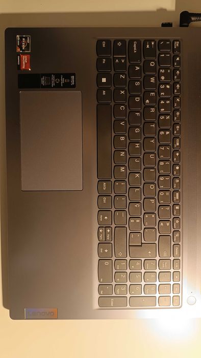 Lenovo IdeaPad Slim 3 16” Ryzen 7 | 16GB RAM | 1TB SSD | Como Novo