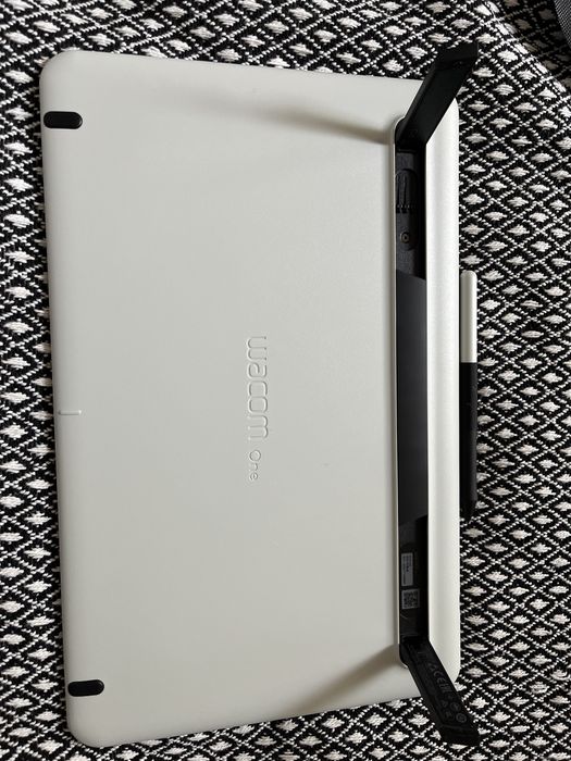 Wacom One Creative Pen Display 13,3