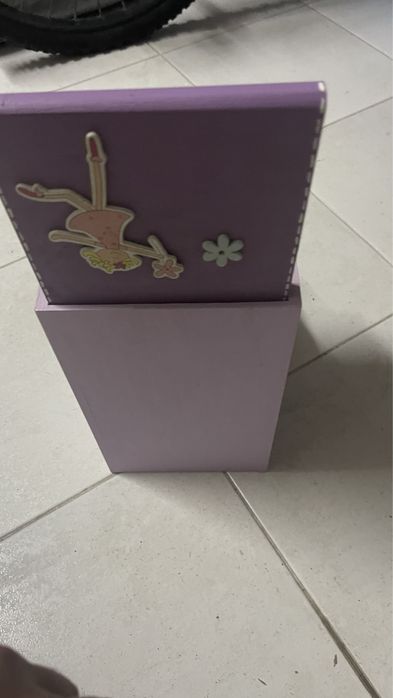 Brinquedo caixa de arrumaçao ou decoracaocriança