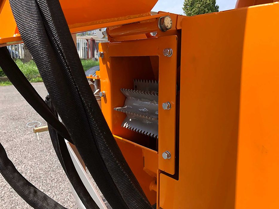 Estilhador p/Trator 18-50cv DK-1300 - Ø10cm - IVA e CARDÃ INCLUSO