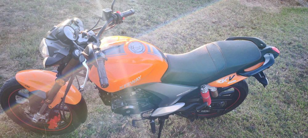 Vendo keeway rkv 125cc.