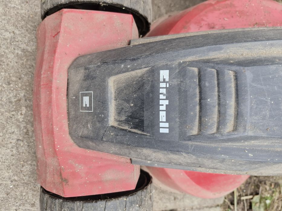 Газоно касилка бу в хорошем состаяни