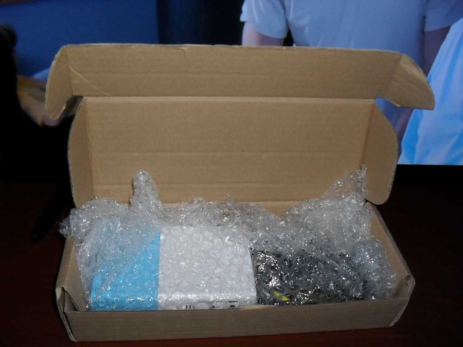 Mini Projektor LED YG300Pro Full HD USB HDMI Przenośny Zestaw Pilot