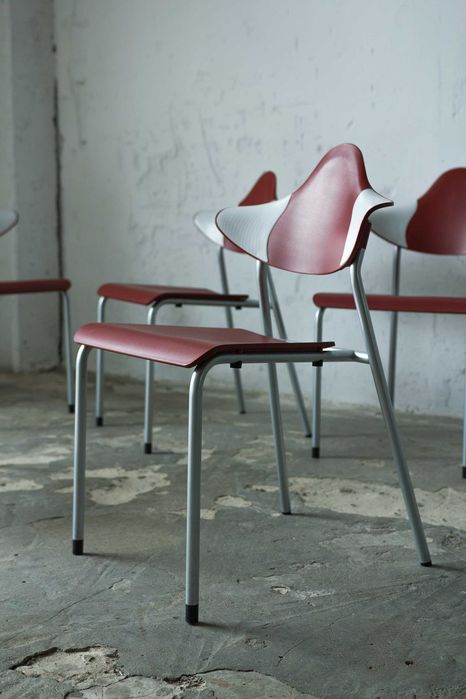 Krzesła drabert vintage design ratro czerwone metalowe białe
