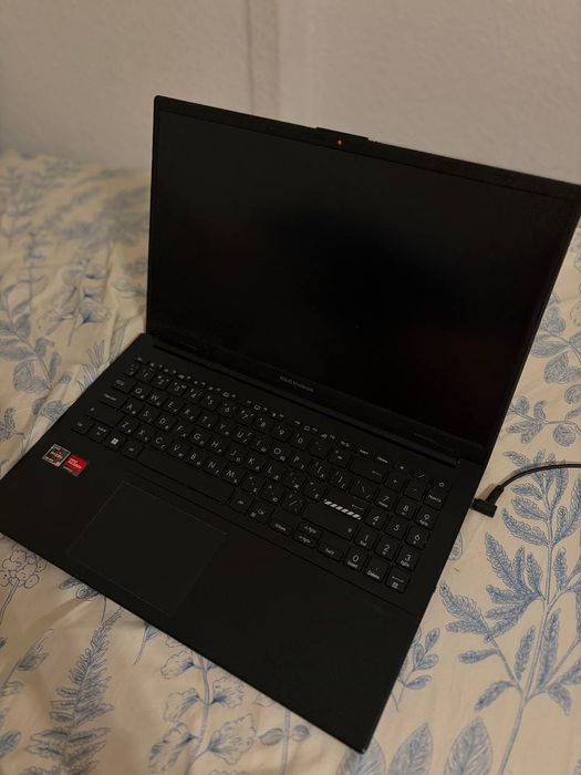 Продам ноутбук Asus Vivobook Go 15( E1504FA)