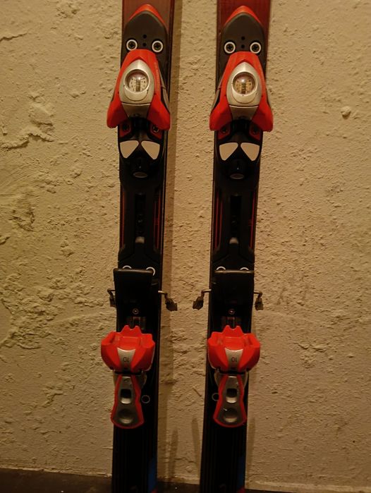 Narty zjazdowe SALOMON