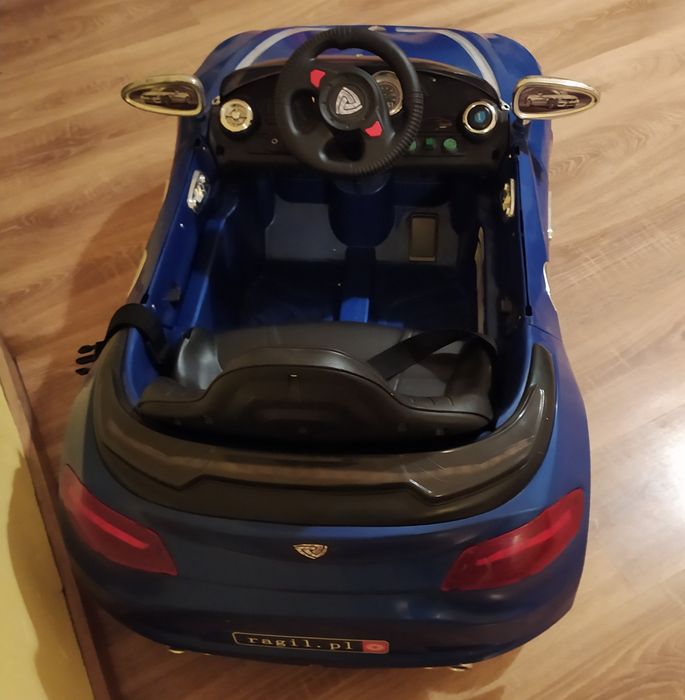 Ragil Auto Na Akumulator Oraz Na Kluczyk Niebieski