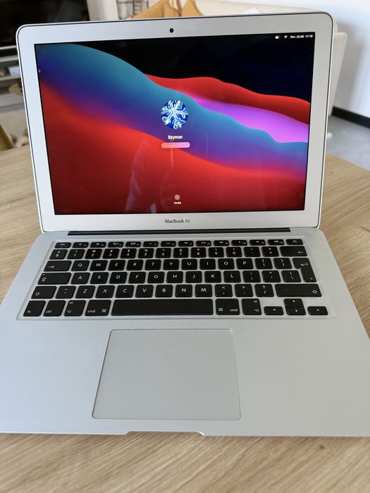 Apple Macbook Air