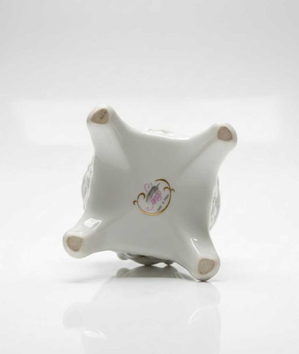 Conjunto de 4 peças de porcelana
