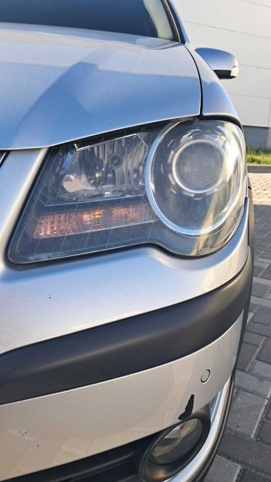 Volkswagen Cross Touran 2008