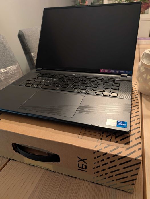 Portátil Gigabyte AORUS 16X (i7 14th - 16GB - SSD 1TB - RTX 4070)