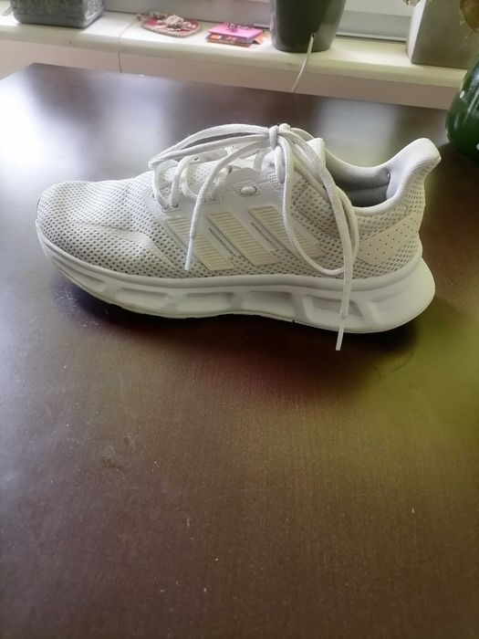 Buty młodzieżowe Adidas