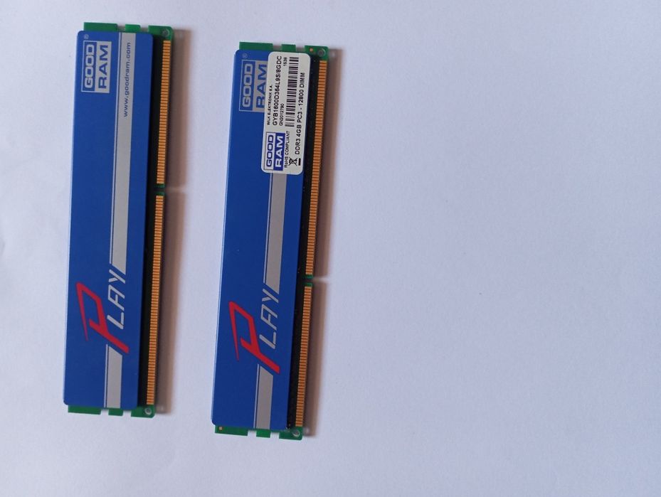 оперативная память play ddr 4gb