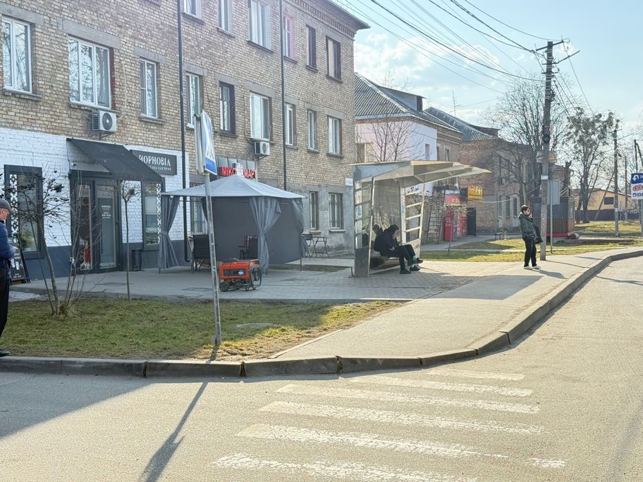 Здам в оренду фасадне приміщення у Вишневому прямо на переїзді