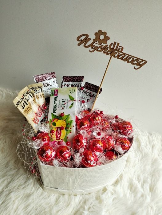Personalizowany box prezentowy na urodziny, rocznicę, ślub, roczek itp