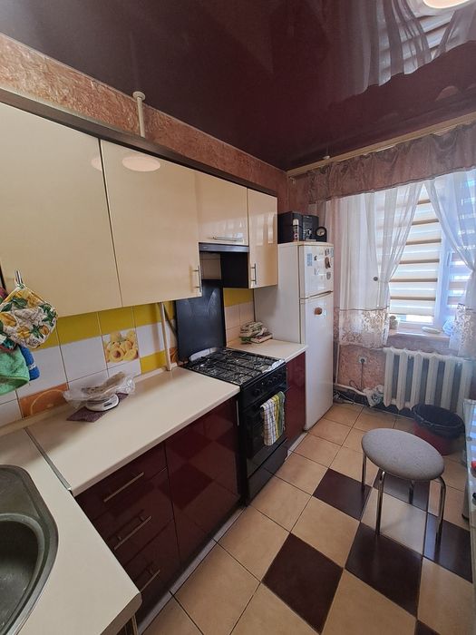 Продаж 3к квартири 65 кв. м на вул. Володимира Лучаковського