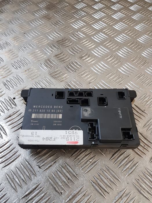Moduł Sterownik Drzwi Lewy Przód 2118201585 Mercedes W211 03R-