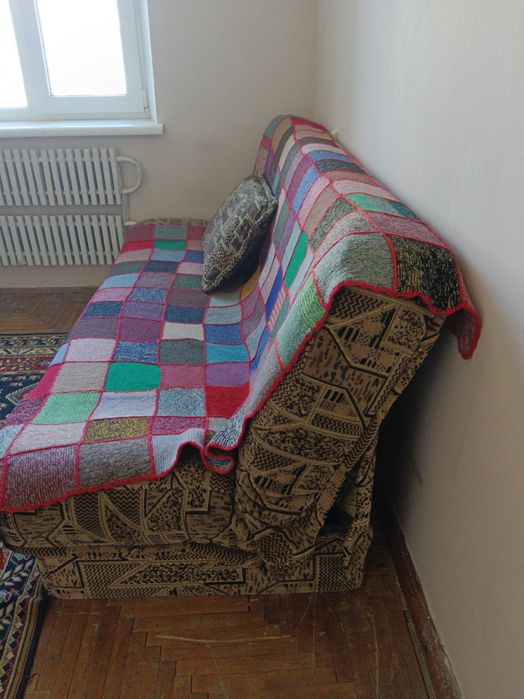 Продаю або обміняю диван на новіший диван