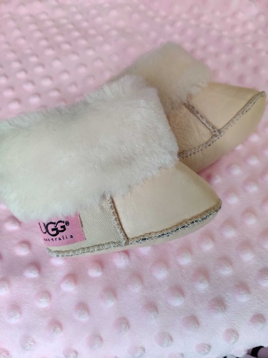 Дитячі Уггі на дівчинку, устілка 11 см, для тих, хто ще не ходить