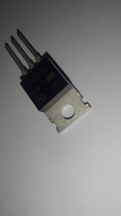 MBR30100CT TO-220 30A 100V диод Шоттки