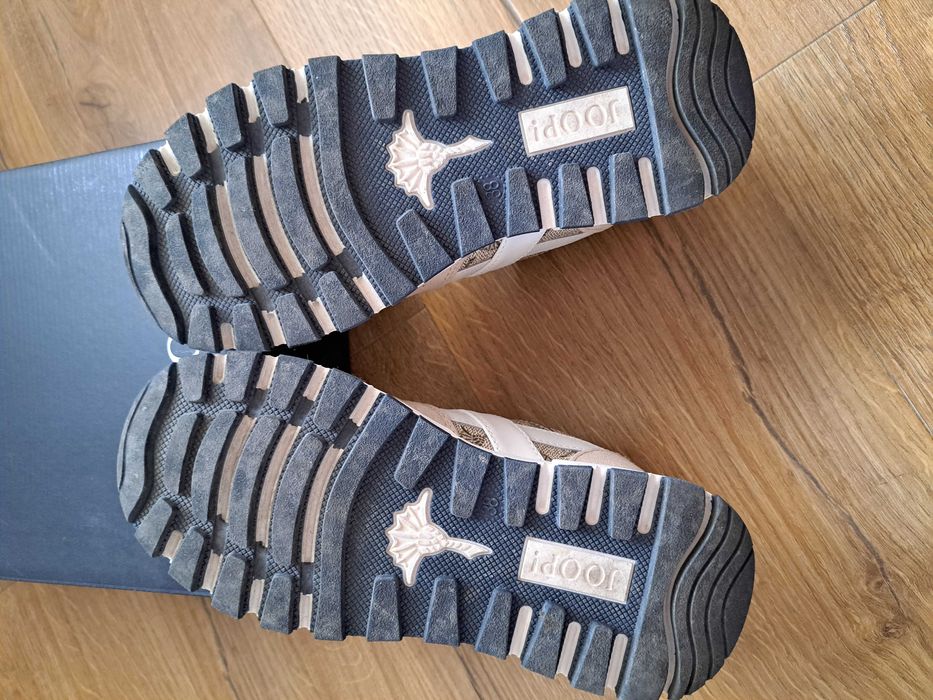 Damskie sneakersy JOOP!