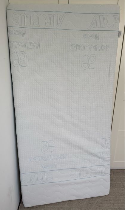 Materac wysokoelastyczny Hevea Snudo 180x90