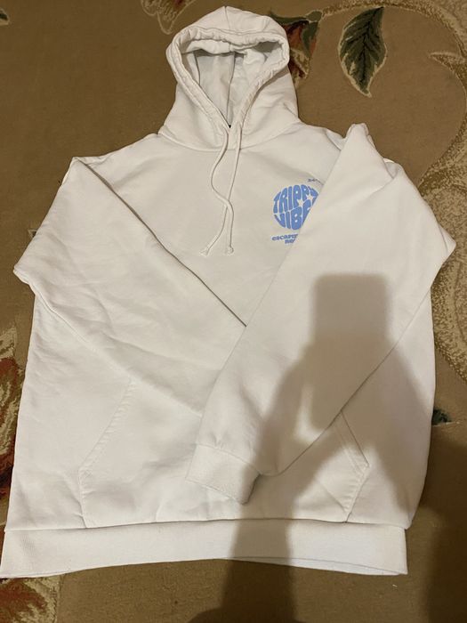 продаю дві  одні штани і 3 топа