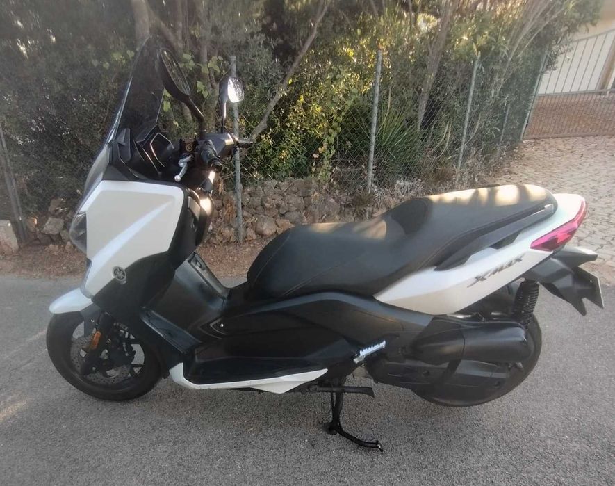 Yamaha XMAX 125