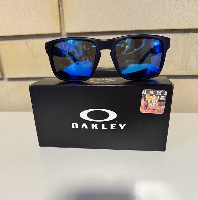 Очки Oakley Holbrook Indianapolis Colts, с линзами Prizm Sapphire Blue