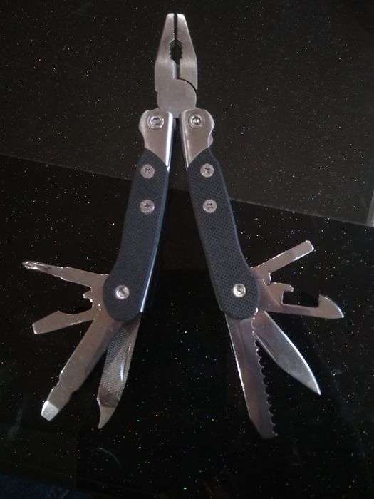 Продам мультитул walther