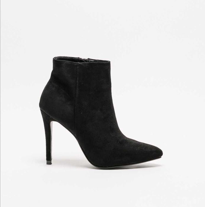 Botas curtas tam 36 pretas