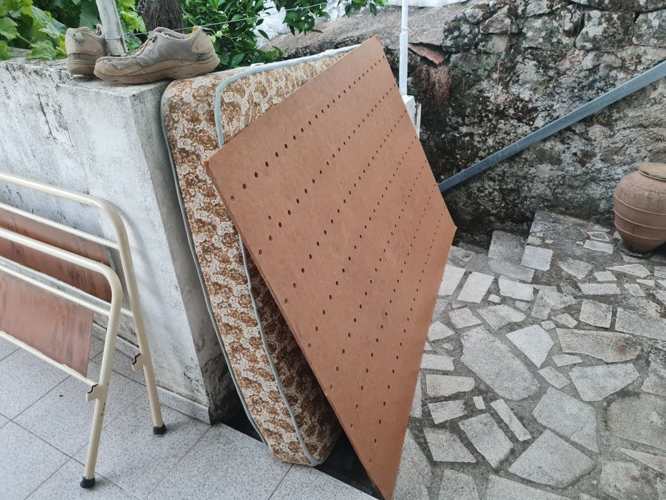 Cama com colchão
