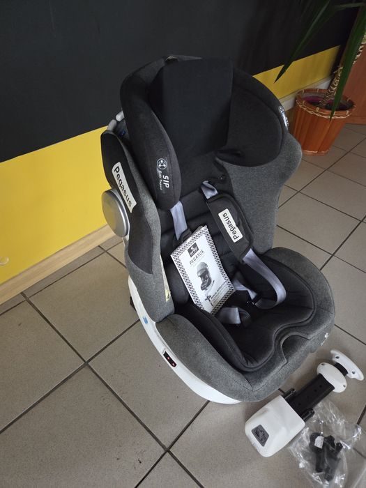 Sprzedam fotelik samochodowy