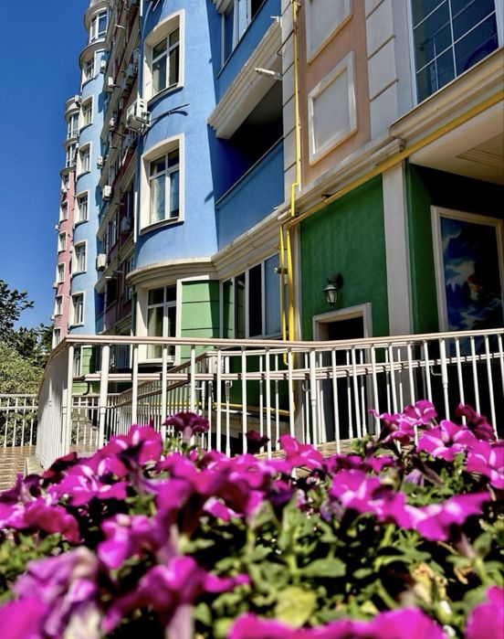 Продам 3х ком квартиру Победа, ЖК Акварель