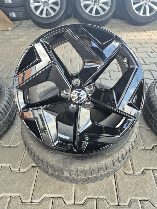 Продаж комплекту оригінальних дисків на Volkswagen Tuareg  8.5JxR19 з датчиками тиску