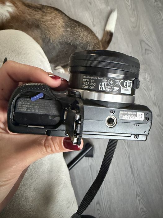 Camera Sony Alpha a5000