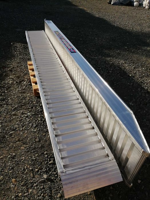 Najazdy aluminiowe do minikoparek duży wybór 3,5m/5220kg