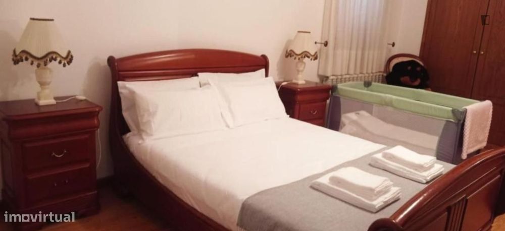 Casa com 3 quartos - localizado em Braganca