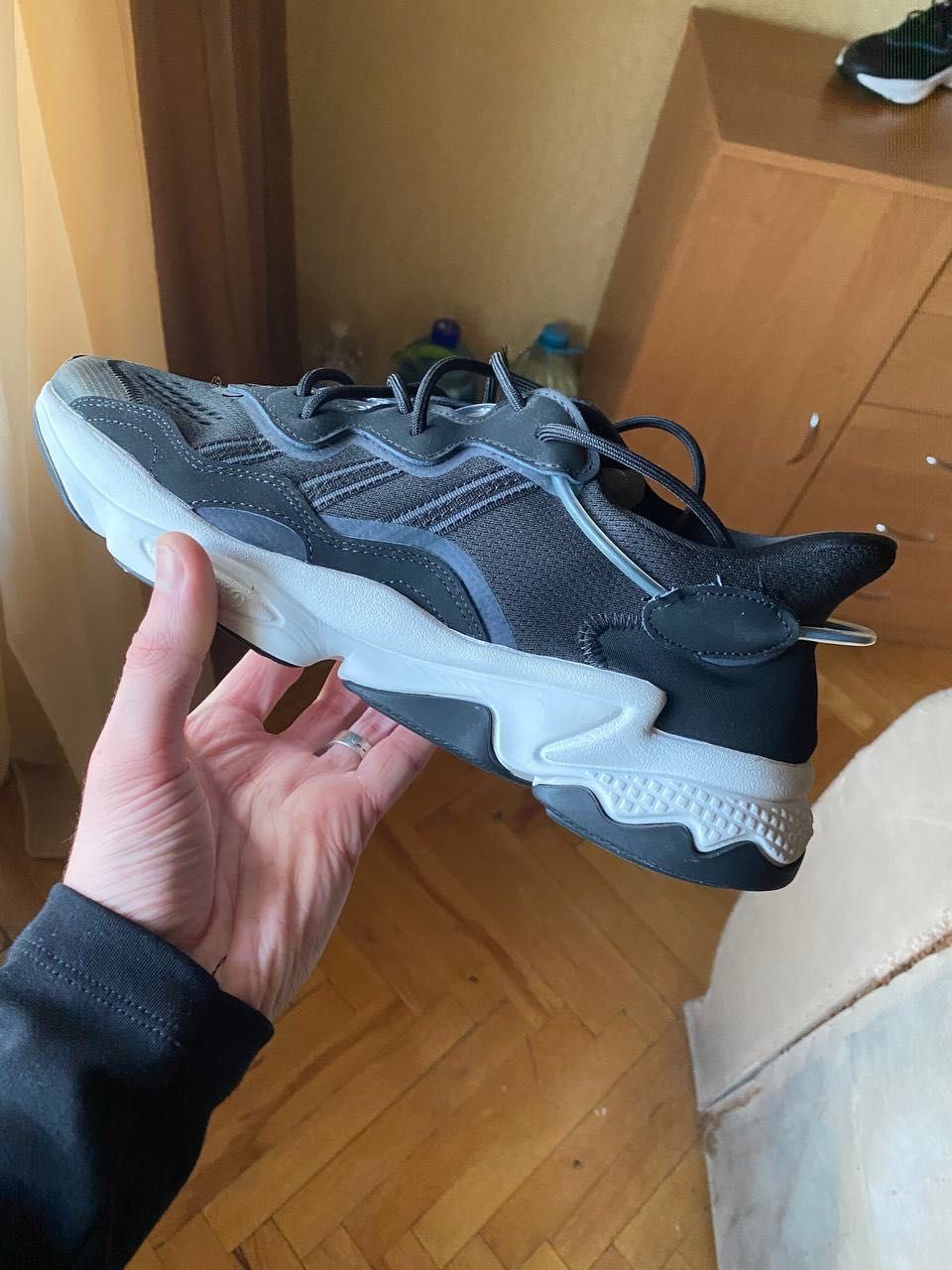 Ozweego eh1200 store