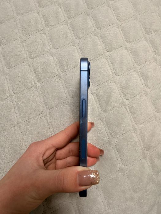 IPhone 13, оригінал синій