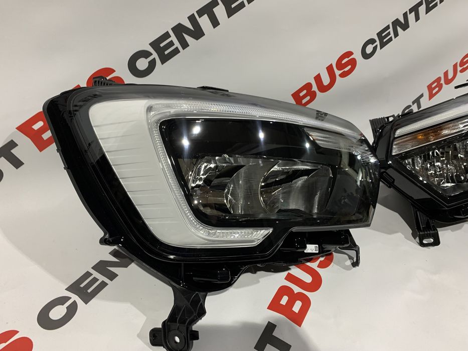 НОВА ОРИГІНАЛ Фара передня Renault Master 3 Рено Мастер 4 2019-