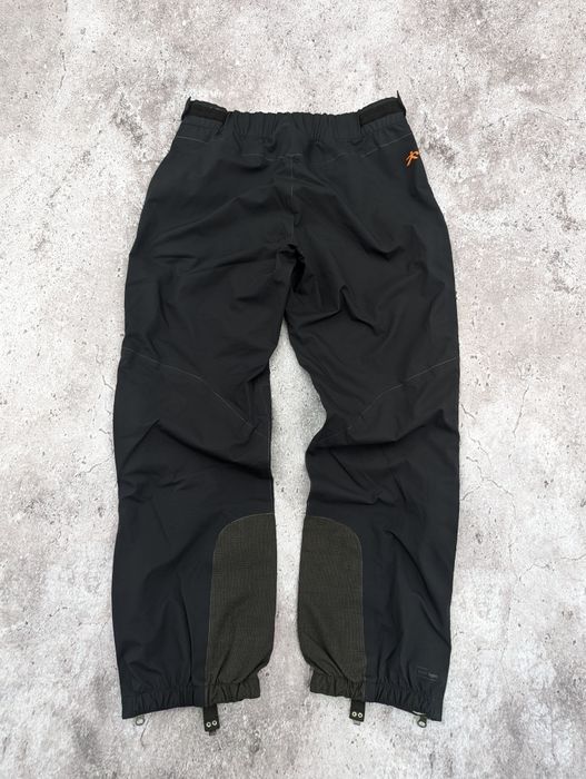 Швейцарські мембранні трекінгові софтшел штани Radys DWR Outdoor Gore