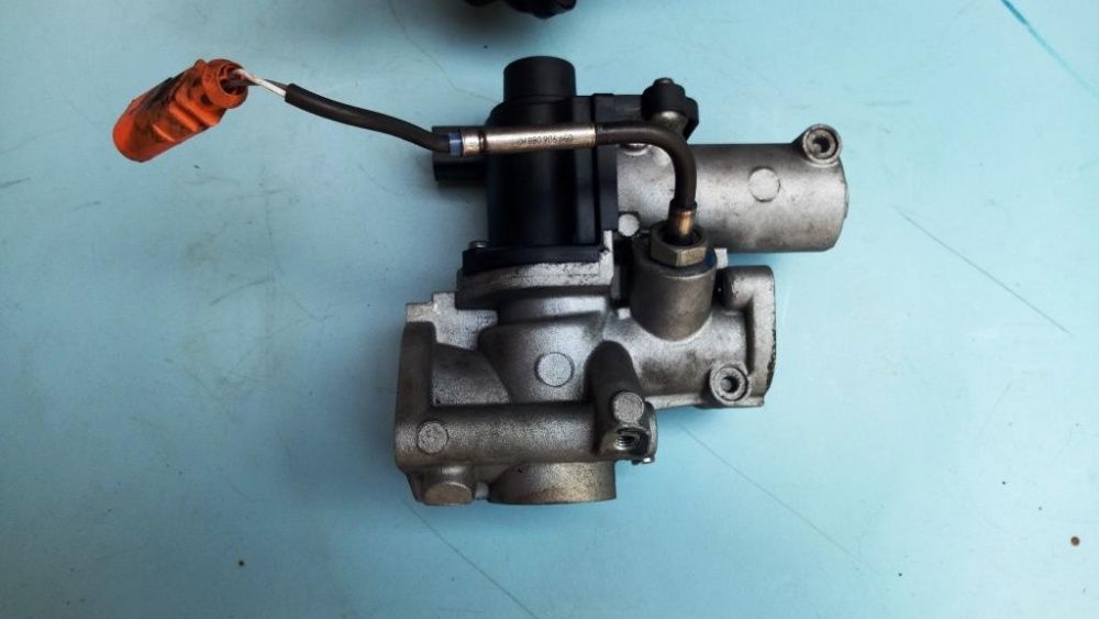 Клапан EGR ЕГР 059131501D Volkswagen Touareg / Audi Q7 3.0 V6 TDi CASA