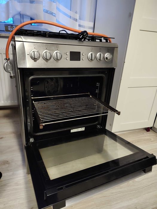 Kuchenka gazowo elektryczna