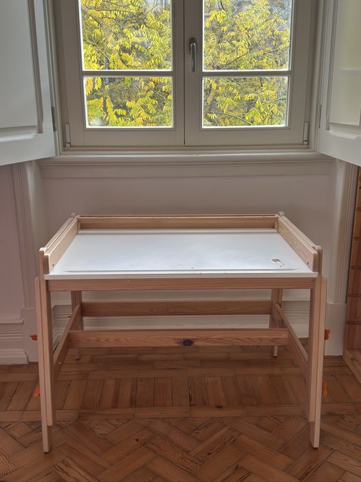 Secretária de criança (Ikea)